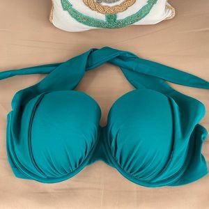 Victoria’s Secret Underwire Bikini Top
